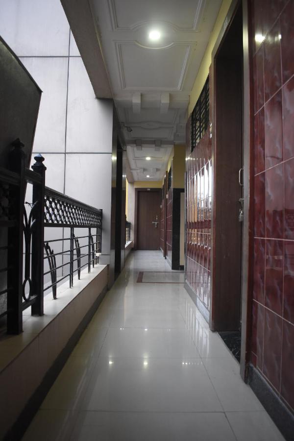 Hotel Sai Vishwa Shirdi Exterior photo